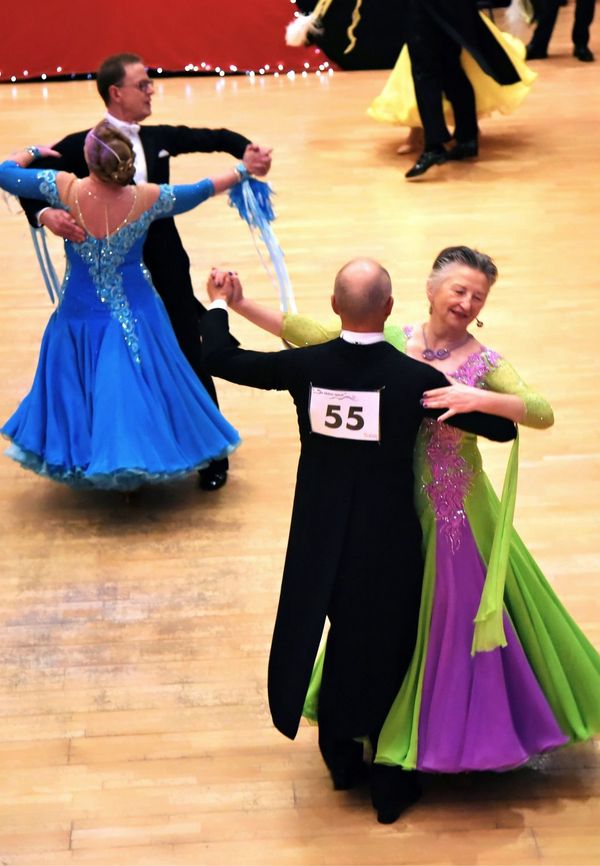 31.3.2024 Leistungsstarke 70 in Holm - Vorrunden