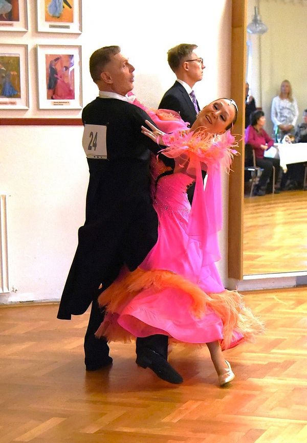 21.2.2025 GLM Masters IV S Standard in Lübeck - Paarvorstellung und Zwischenrunde