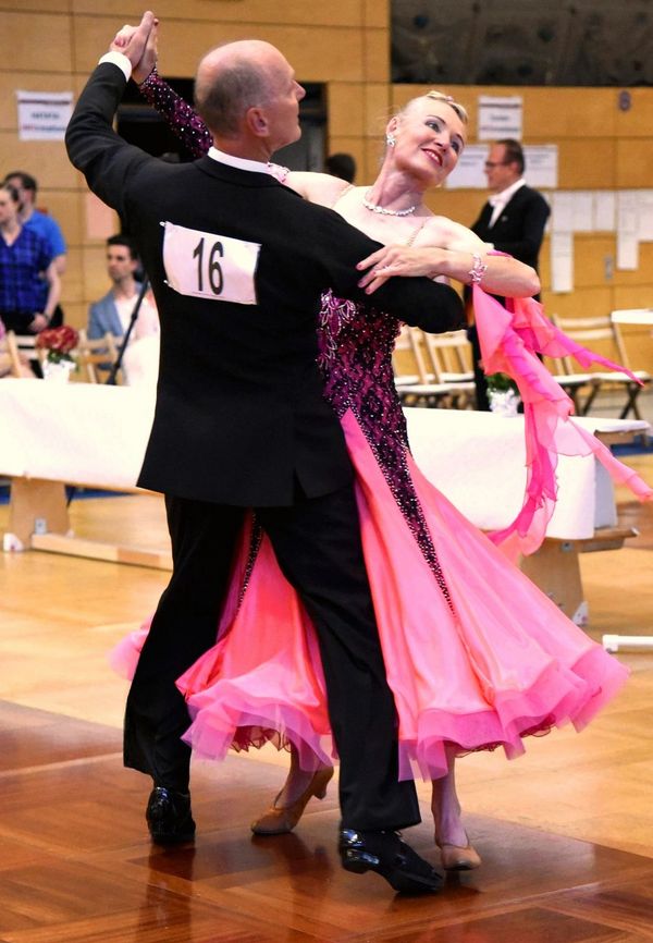 Hannoversche Tanzsporttage, Qualifikationsturnier Leistungsstarke 66